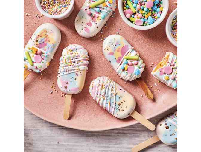 Cakepops with Ms. Trisha and Mr. Lee! - Photo 1