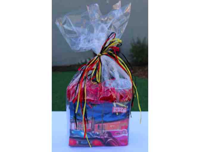 In-N-Out: 4 Combo Meal Gift Cards