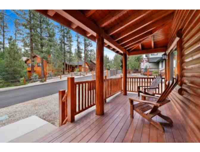 Four Night Stay at the Ashwood Retreat in Big Bear