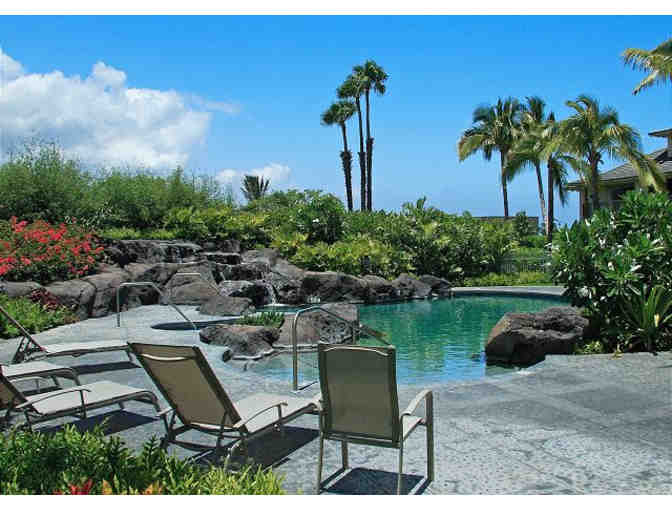 WAIKOLOA BEACH VILLA, BIG ISLAND HAWAII - 6 night stay in penthouse condo for 4 people